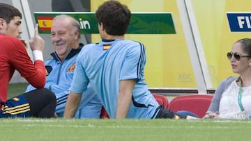 Casillas, con Del Bosque de fondo en 2013.