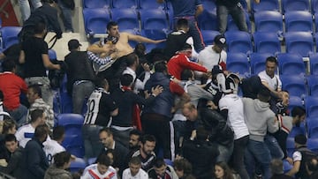 Lyon v Besiktas: kick-off delayed by violent incidents