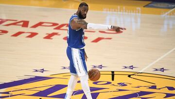 LOS ANGELES, CALIFORNIA - MARCH 16: LeBron James #23 of the Los Angeles Lakers directs a play during a 137-121 Lakers win over the Minnesota Timberwolves at Staples Center on March 16, 2021 in Los Angeles, California. Harry How/Getty Images/AFP NOTE TO USER: User expressly acknowledges and agrees that, by downloading and or using this photograph, User is consenting to the terms and conditions of the Getty Images License Agreement.
== FOR NEWSPAPERS, INTERNET, TELCOS & TELEVISION USE ONLY ==