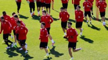 Paco J¨¦mez se llevar¨¢ a Saballs, ?lvaro y Alex Alonso