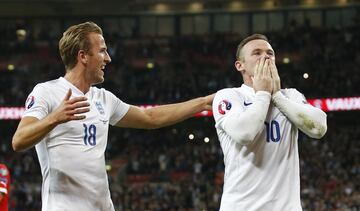 Edad: 29 años, 10 meses y 15 días
Partido: Inglaterra 2-0 Suiza. Jugado el 8 de septiembre de 2015, partido de la fase clasificación para la EURO 2016.