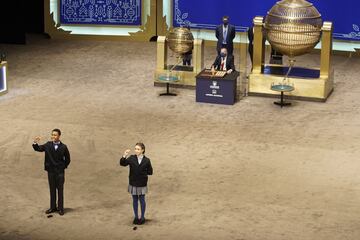 A las 10:49 de la mañana salió el segundo premio del Sorteo de Navidad. El premio ha caído íntegramente en la localidad vizcaína de Basauri.