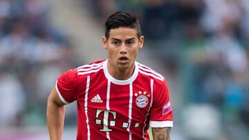 Bayern Munich&#039;s new Colombian midfielder James Rodriguez controls the ball during the Telekom Cup football final match between Bayern Munich and Werder Bremen in Moenchengladbach, western Germany on July 15, 2017. / AFP PHOTO / dpa / Marius Becker / 