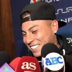 Eduardo Vargas sobre Gignac: "A veces él sí nos salva, pero somos un equipo"