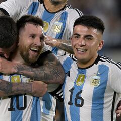 Thiago Almada sobre su duelo contra Messi: “No veo la hora de verlo en un partido y disfrutarlo”