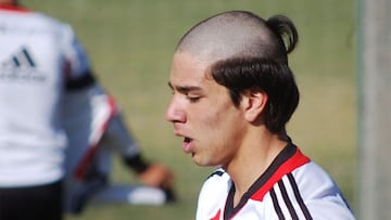 Giovanni Simeone, bautizado como profesional de River Plate