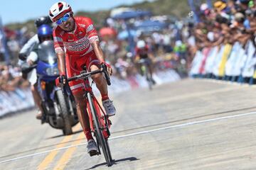 El ciclista boyacense es 73° en la clasificación general. Aguarda la montaña para pelear un triunfo de etapa.