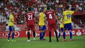 24/08/19  PARTIDO SEGUNDA DIVISION 
 MIRANDES - CADIZ
 CALA PROTESTAS