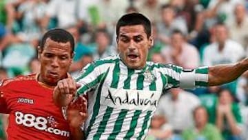 <b>FUNDAMENTAL. </b>Juanito es el capitán del conjunto verdiblanco y un fijo en sus alineaciones.