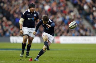 Escocia tumba a Irlanda y pide paso entre las grandes