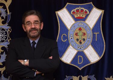 Llegó a la presidencia del Tenerife en 1986 y estuvo en el cargo más de 15 años, hasta 2002. Este presidente es uno de los mejores de la historia del club, ya que con él en el cargo, el equipo insular logró tres ascensos. Uno a Segunda división y dos ascensos a Primera. Fueron los mejores años del club, ya que lograron terminar en dos ocasiones en quinta posición en Primera, la mejor clasificación histórica del club. Estos puestos hicieron que el Tenerife jugara Europa, la Copa de la UEFA, llegando a unas semifinales en la temporada 96-97. También logró unas semifinales de la Copa del Rey en la 93-94. Se quedó a un paso de lograr un título. En diciembre dejó el cargo después de perder unas elecciones y dos años más tarde falleció por culpa de una grave enfermedad a los 58 años.
