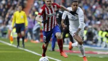 Saúl en el derbi ante el Real Madrid.