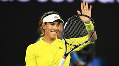 Muguruza supera con paciencia la agresividad de Crawford
