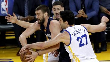 Marc Gasol y Zaza Pachulia.