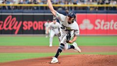 ST PETERSBURG, FLORIDA - OCTOBER 03: Tyler Glasnow #20 of the Tampa Bay Rays pitches in the first inning against the Texas Rangers during Game One of the Wild Card Series at Tropicana Field on October 03, 2023 in St Petersburg, Florida.   Julio Aguilar/Getty Images/AFP (Photo by Julio Aguilar / GETTY IMAGES NORTH AMERICA / Getty Images via AFP)