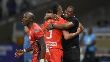 Alianza FC provoca caos en Cruzeiro.