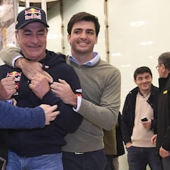 Sainz: "Mi hijo y yo podríamos hacer un intercambio de coches"