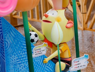 Este miércoles, 19 de marzo y día de San José, se celebrará el emocionante "Día de la Cremà" en las Fallas de Valencia, donde más de 700 monumentos que los artistas falleros han levantado por toda la ciudad arderán en un espectáculo impresionante. Marcando el broche de oro de la fiesta más emblemática de Valencia y una de las más multitudinarias de toda España. La noche se iluminará con fuegos artificiales.