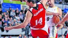 Lavrinovic hace pareja con Reyes y liquida al Manresa