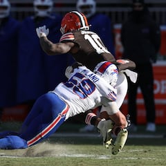 What happened to Quinshon Judkins? Cleveland rookie stretchered off with horror injury