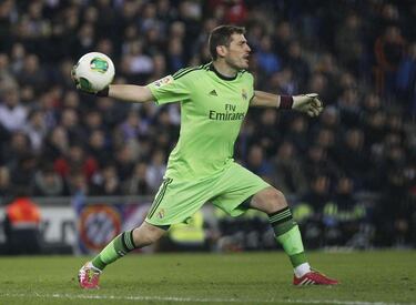 Casillas supera el récord de Buyo: "Eso habla bien del equipo"