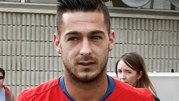 El delantero cordobés Sergio León, durante su presentación como nuevo jugador del Osasuna,