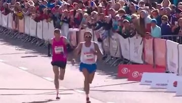 El criticado gesto y mofa del ganador de la Maratón de Moscú