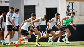 Guilamón, Nico, Gayà y Almeida.