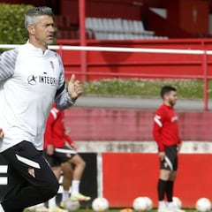 Martí: "Tenemos más cosas que hacer además de ganar al Oviedo"