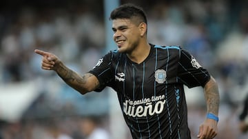 Se complica llegada de Gustavo Bou a la Universidad Católica