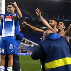 La camiseta de Melendo se dispara tras su gol al Barça