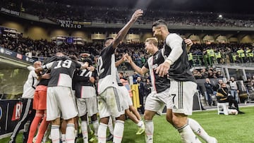 Jugadores de Juventus celebrando un gol.