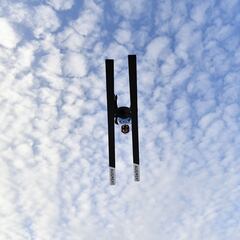 Clemens Leitner vuela en el Cuatro Trampolines