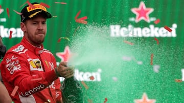 Vettel en el podio de M&eacute;xico.