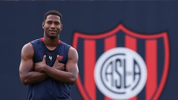 Jhohan Romaña, el central que brilla en San Lorenzo