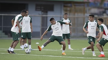 El Tri travel to Paramaribo’s Flora Stadium knowing that a win will put them top of the group ahead of their final fixture on Sunday.