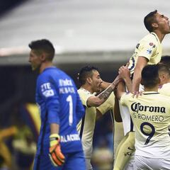 En cinco minutos, La Volpe le devuelve la sonrisa al América