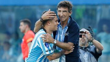 Gustavo Costas asegura que extraña a James Rodríguez