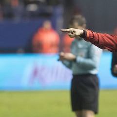 Caparrós: "Es cierto que andamos muy justos de plantilla"