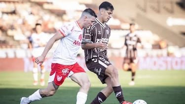 Es el goleador chileno que sonó en la U, se quedó en Argentina y ahora volvió a jugar luego de 5 meses