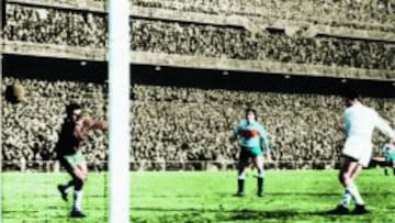 4-0. Pepillo. El melillense mostró sus dotes como ‘nueve’ a la vieja usanza fusilando al portero del Elche en el área pequeña.