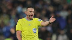 Who is Michael Oliver, referee for Real Madrid vs Bayern Munich, Champions League quarterfinal 1st leg?