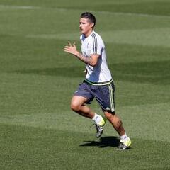 James, Bale y Danilo hicieron trabajo específico en el césped