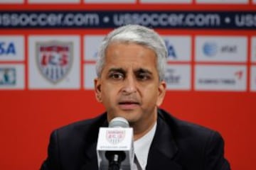 30. Sunil Gulati. Presidente de la Federación de Fútbol de Estados Unidos.