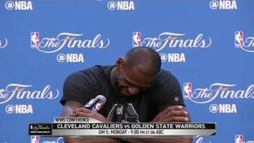 LeBron James, durante la rueda de prensa.