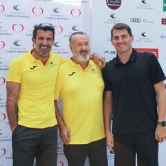 Cita benéfica de futbolistas para jugar al golf: ganaron Alfonso Pérez y Paco Jémez