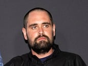 Quién es Nick Reiner, el hijo de Rob y Michele Reiner arrestado por ser sospechoso del asesinato de sus padres