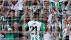 Ayoze celebra un gol.