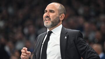 Real Madrid�s coach Chus Mateo reacts during the Euroleague basketball quarter-final match between Partizan Belgrade and Real Madrid at the �Stark Arena� in Belgrade on May 4, 2023. (Photo by ANDREJ ISAKOVIC / AFP)