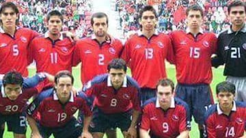 El defensa (camiseta 2) fue titular en los cuatro partidos que disputó la Roja en el Mundial Sub 20 de Holanda.